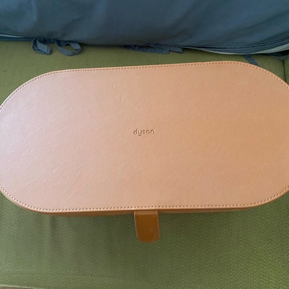 Dayson - Picture 10 of 12